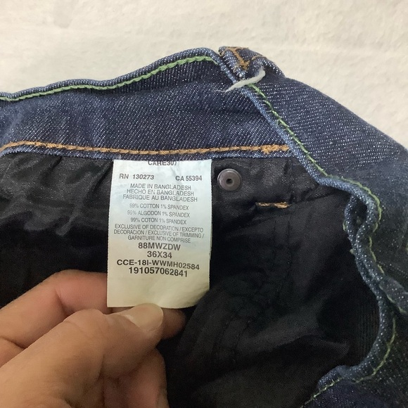 Wrangler Men's Retro Slim Fit Straight Leg Jeans Size 36 x 34 Dark Wash 88MWZDS - Picture 4 of 7